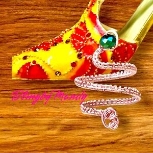Pink Wire Wrapped snake Ring with green Gemstone/adjustable